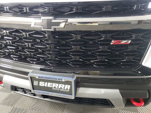 New 2026 Chevrolet Traverse Z71 image 10