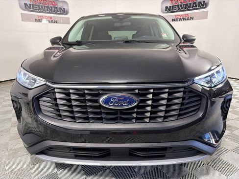 Used 2025 Ford Escape Active FWD image 8