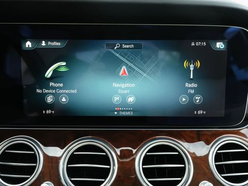 Used 2023 Mercedes-Benz E 350 Sedan image 12