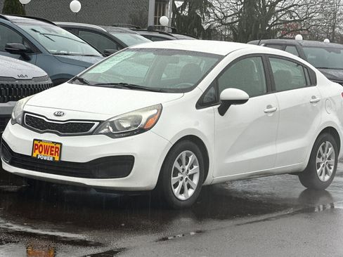 Used 2013 Kia Rio EX image 8