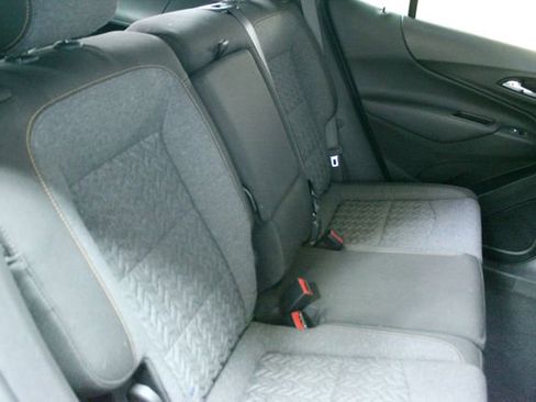 Used 2024 Chevrolet Equinox LT w/ LPO, Floor Liner Package image 9
