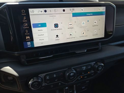 New 2026 Jeep Gladiator Sport AWD/4WD image 7