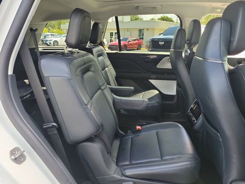 Used 2025 Lincoln Aviator Reserve w/ Equipment Group 201A AWD/4WD image 25