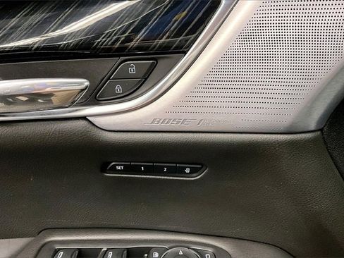 Used 2024 Cadillac XT6 Premium Luxury image 37