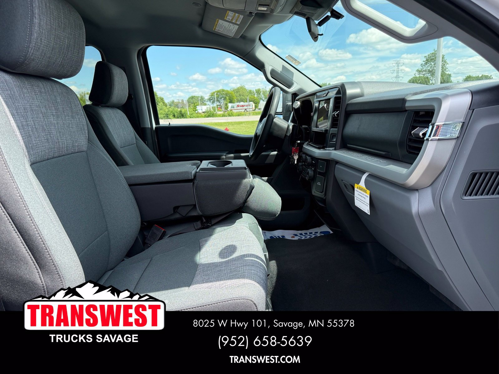 Used 2025 Ford F350 XLT AWD/4WD image 8