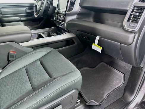 New 2026 RAM 1500 Express image 33