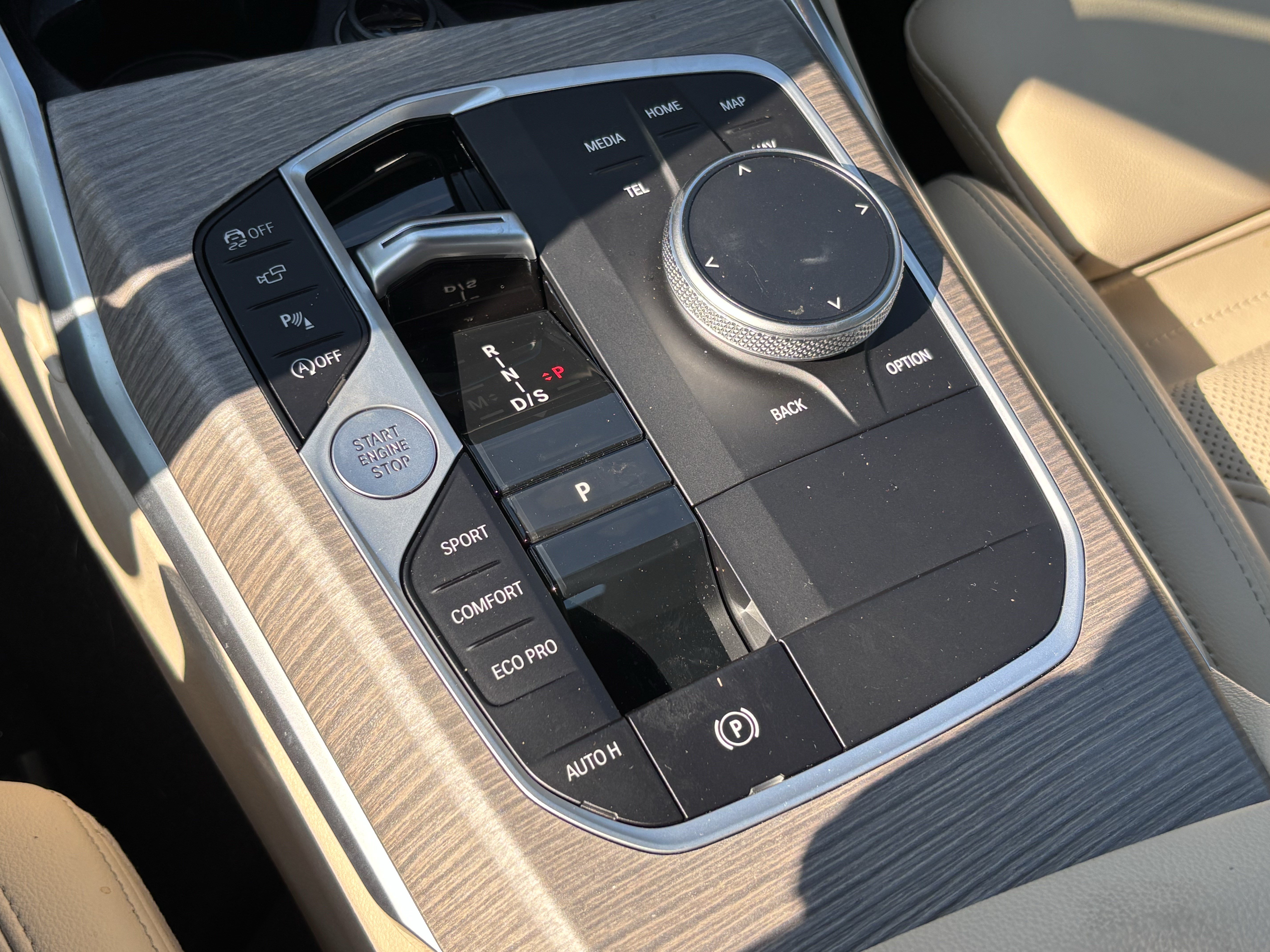 Certified 2025 BMW 330i Sedan RWD image 27