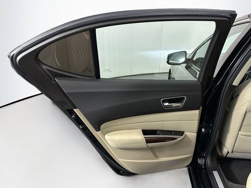 Used 2020 Acura TLX image 25