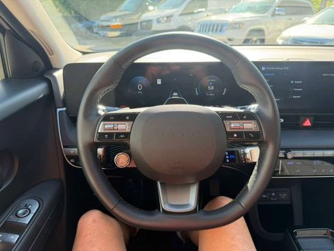 Certified 2025 Hyundai Ioniq 5 SE RWD image 24