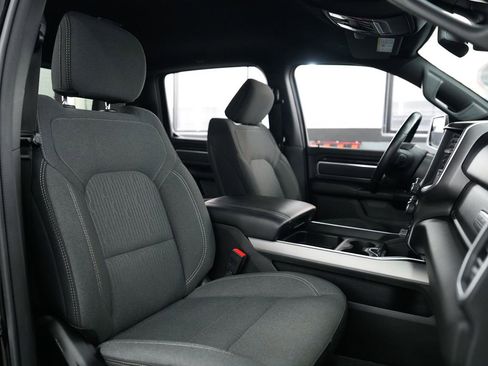 Used 2023 RAM 1500 Big Horn AWD/4WD image 34