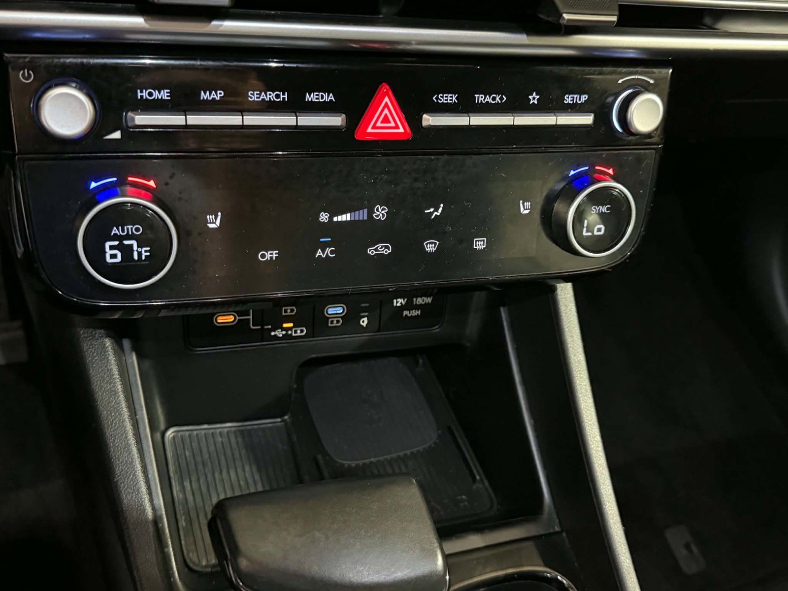 Certified 2025 Hyundai Tucson SEL AWD/4WD image 12