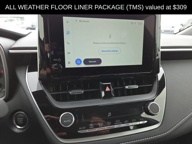 Used 2026 Toyota Corolla SE FWD image 17