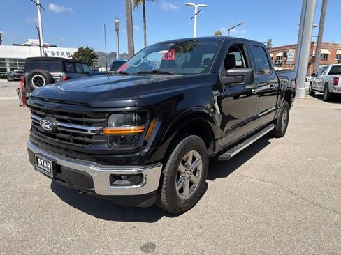 Used 2025 Ford F150 XLT w/ Equipment Group 301A Standard AWD/4WD image 3