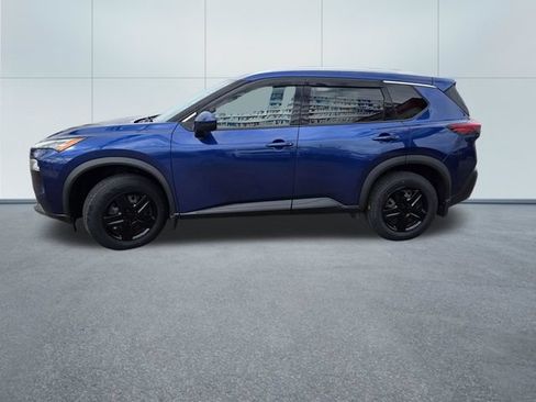 Used 2021 Nissan Rogue SV AWD/4WD image 4