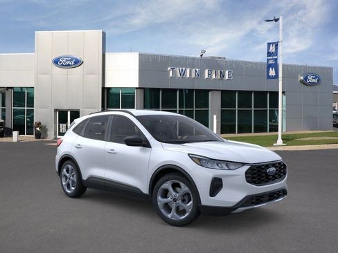 New 2026 Ford Escape ST-Line w/ Tech Pack #1 AWD/4WD image 7