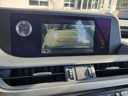 Used 2021 Lexus ES 350 w/ Premium Package image 18