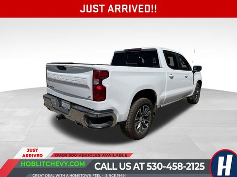 Used 2023 Chevrolet Silverado 1500 LT AWD/4WD image 2
