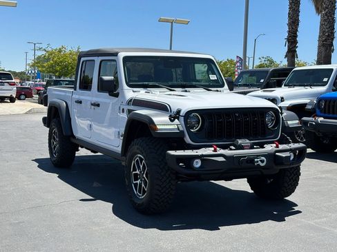 New 2026 Jeep Gladiator Mojave AWD/4WD image 10