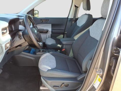 New 2025 Ford Maverick XLT w/ XLT Luxury Package image 18