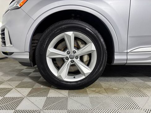 Used 2020 Audi Q7 3.0T Premium w/ Convenience Package AWD/4WD image 31