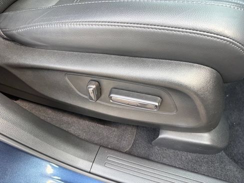 Used 2023 Honda CR-V EX-L image 45