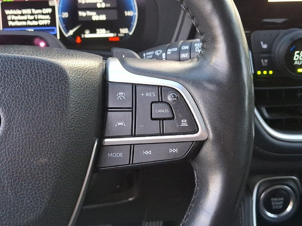 Used 2024 Toyota Grand Highlander AWD image 25