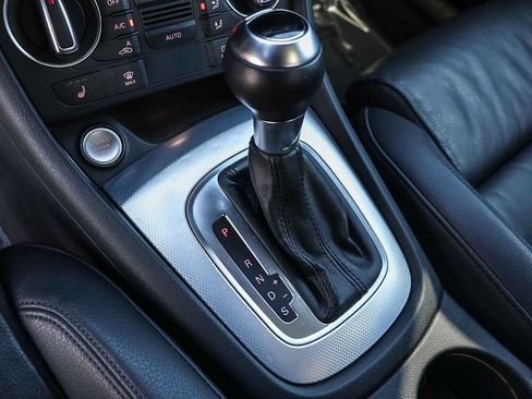 Used 2018 Audi Q3 2.0T Premium Plus w/ Premium Plus Package image 27