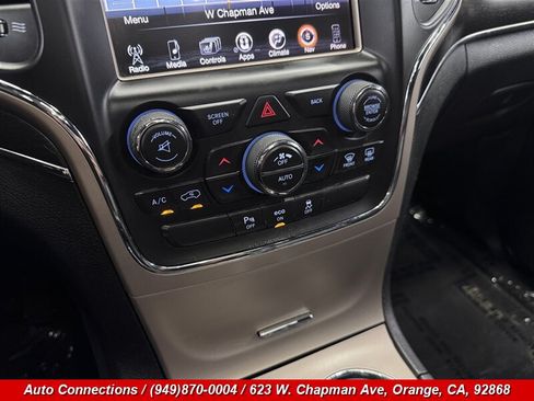 Used 2014 Jeep Grand Cherokee Limited AWD/4WD image 16