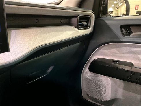 Used 2025 Ford Maverick XLT w/ XLT Luxury Package image 24