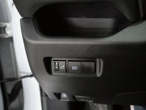 Certified 2025 Toyota RAV4 XLE image 27