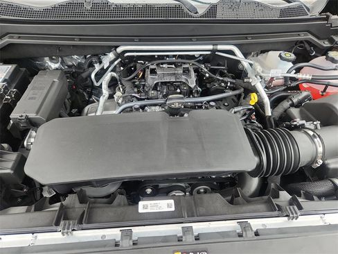 New 2026 GMC Canyon Denali image 26