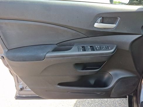 Used 2016 Honda CR-V LX image 12