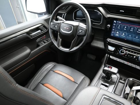 Used 2022 GMC Sierra 1500 AT4 w/ AT4 Premium Package image 23