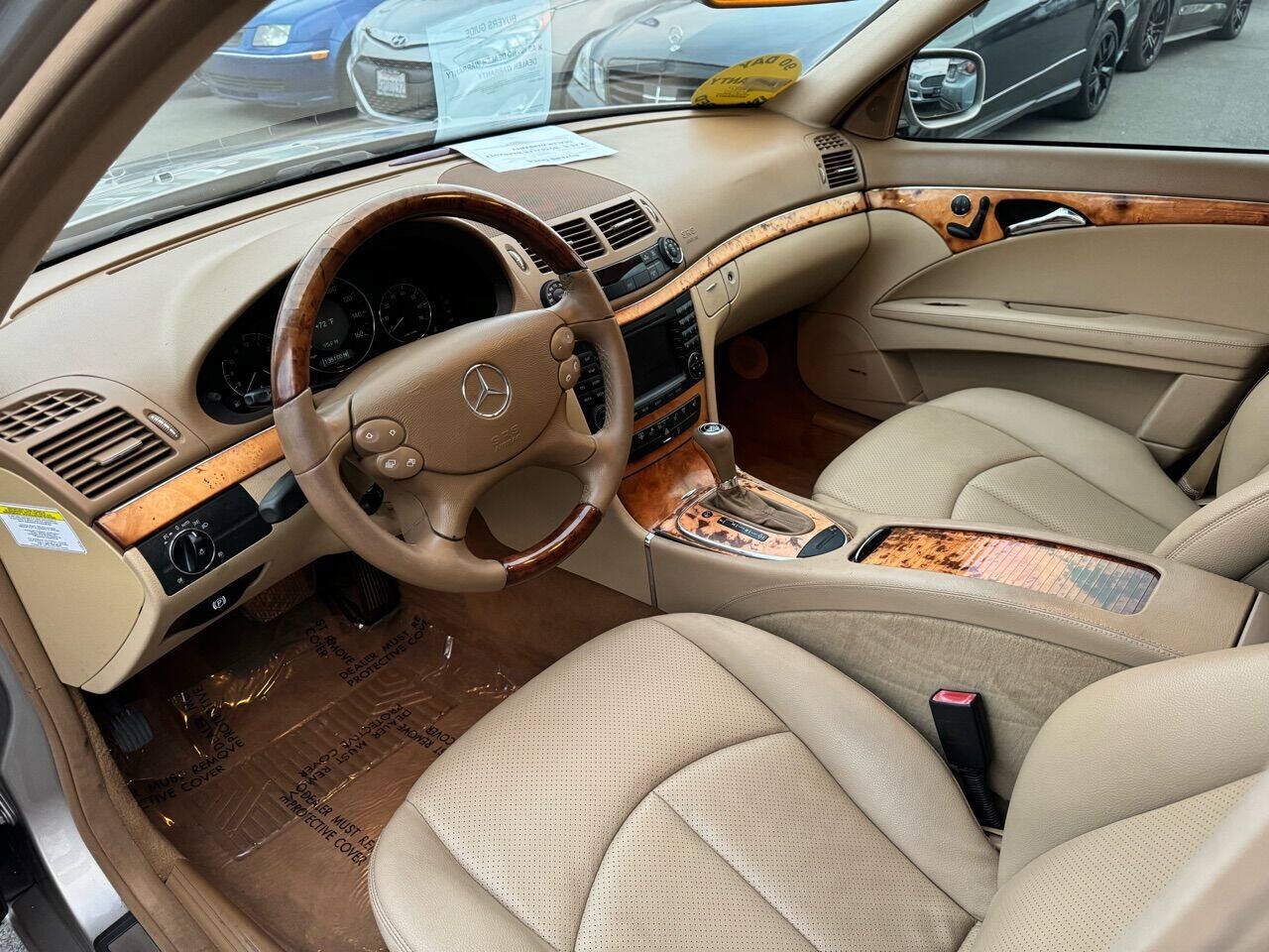 Used 2007 Mercedes-Benz E 350 Sedan image 12