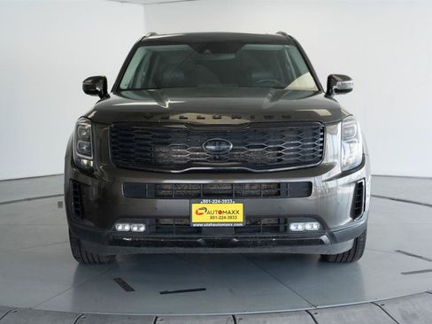 Used 2020 Kia Telluride SX w/ SX Prestige Package AWD/4WD image 2
