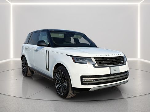 Used 2026 Land Rover Range Rover SE AWD/4WD image 10