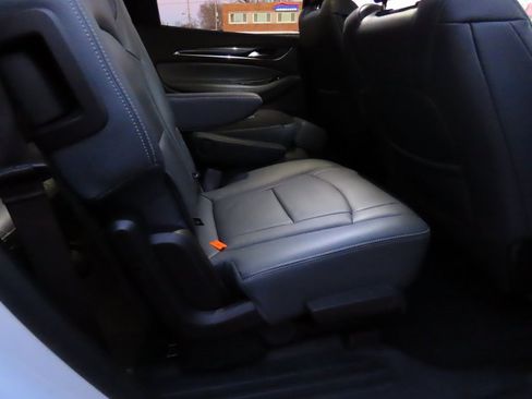 Used 2022 Buick Enclave Essence w/ Experience Buick Package image 14