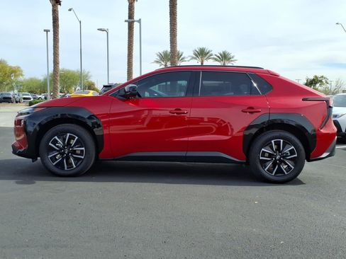 New 2026 Subaru Solterra AWD/4WD image 3