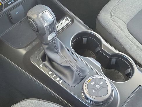 New 2026 Ford Bronco 2-Door AWD/4WD image 27