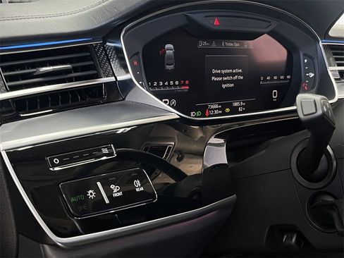 Used 2020 Audi S8 L w/ Full Leather Package image 22