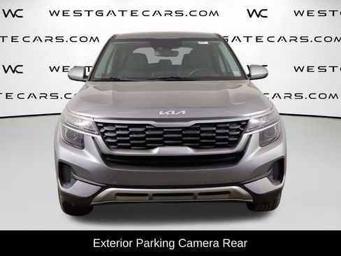 Used 2022 Kia Seltos LX AWD/4WD image 2