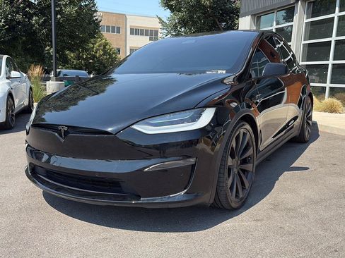 Used 2022 Tesla Model X AWD/4WD image 4