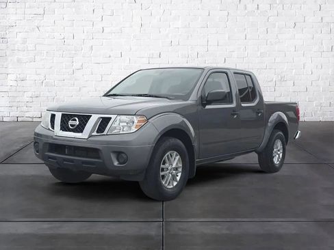 Used 2020 Nissan Frontier SV w/ SV Utility Package image 6