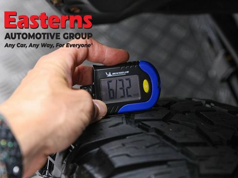 Used 2023 Toyota Tacoma SR AWD/4WD image 25