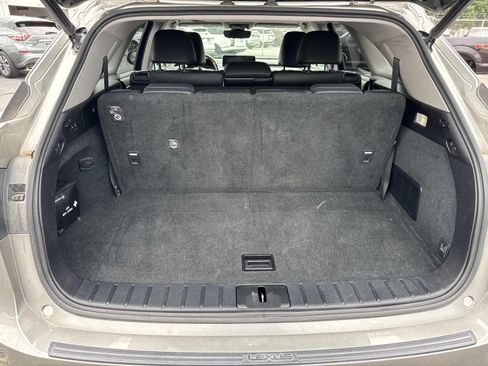 Used 2021 Lexus RX 350L FWD w/ Premium Package image 8