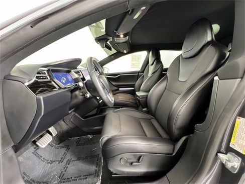 Used 2018 Tesla Model S 100D image 19