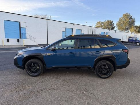 Used 2025 Subaru Outback Wilderness AWD/4WD image 4