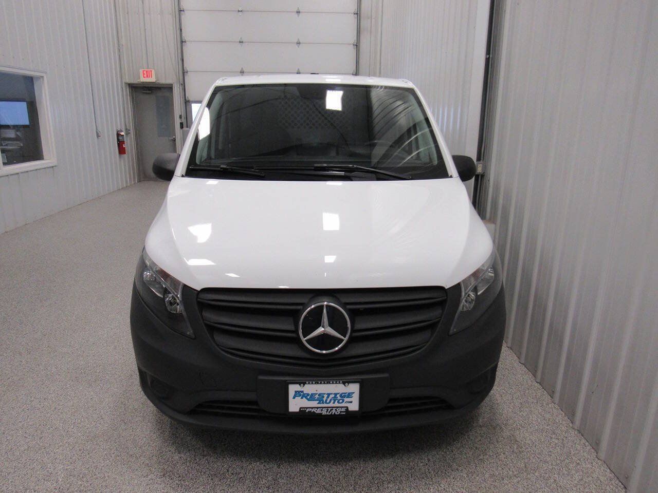 Used 2022 Mercedes-Benz Metris image 9