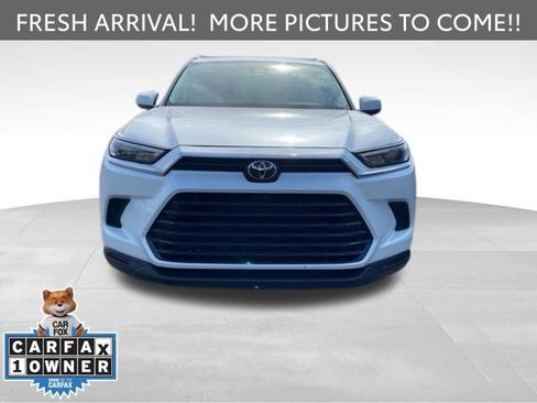 Certified 2024 Toyota Grand Highlander AWD image 2