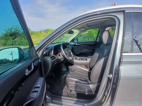 Used 2022 Hyundai Palisade Limited FWD image 11